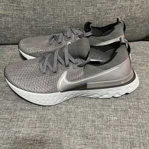 Nike React Infinity Run Flyknit Silver/Gray